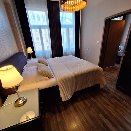 Residence Moravia Apartments カルロヴィ・ヴァリ エクステリア 写真