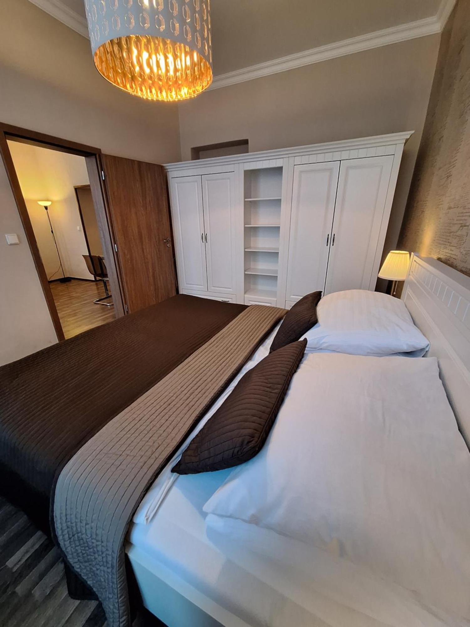 Residence Moravia Apartments カルロヴィ・ヴァリ エクステリア 写真