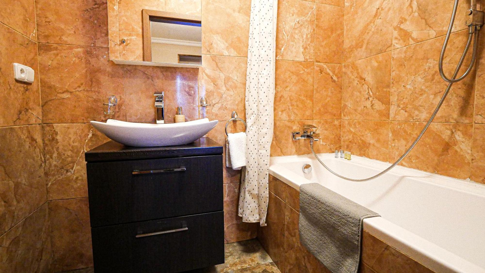 Residence Moravia Apartments カルロヴィ・ヴァリ エクステリア 写真